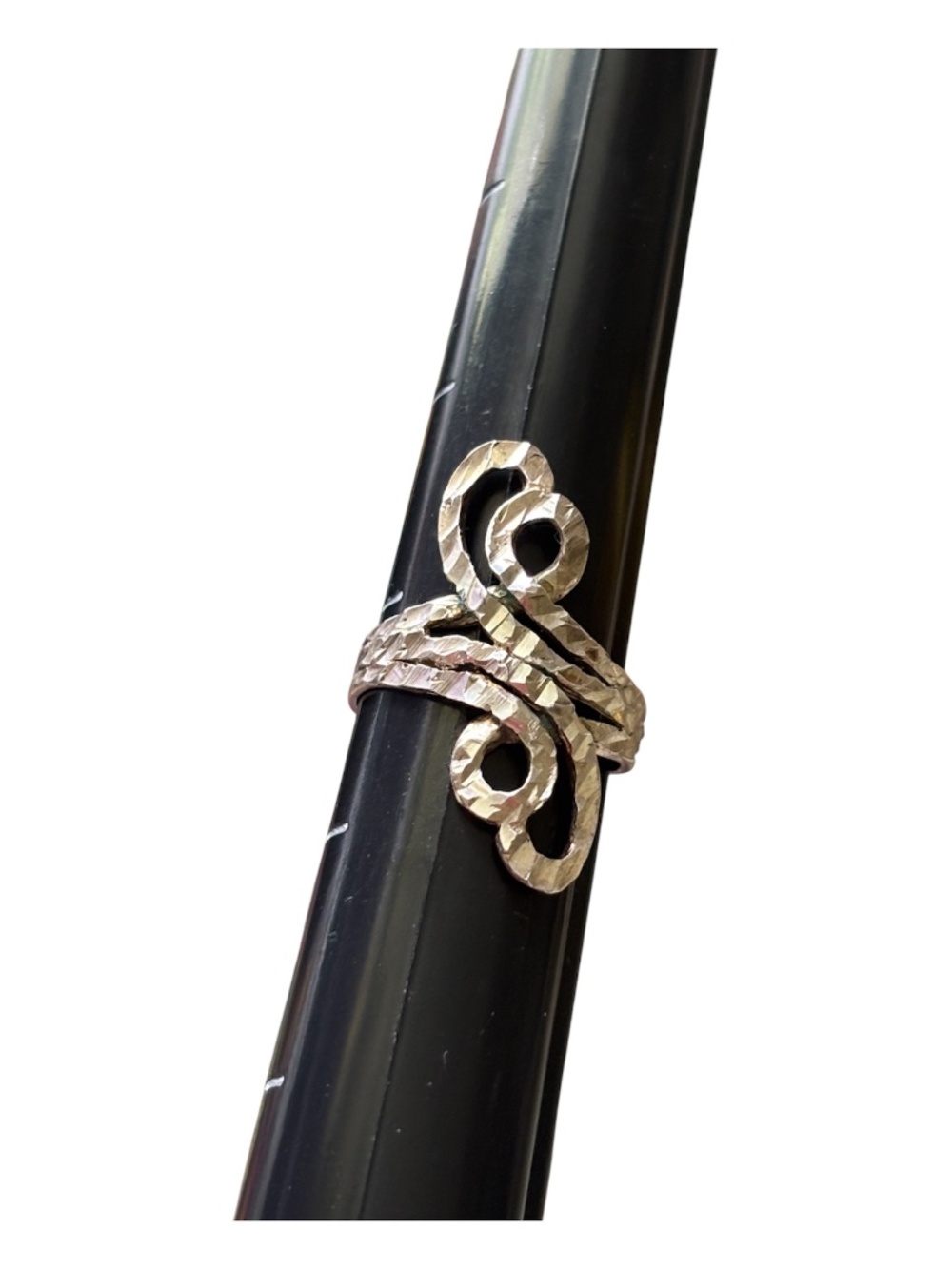 Vintage Silver Diamond Cut Swirl Ring